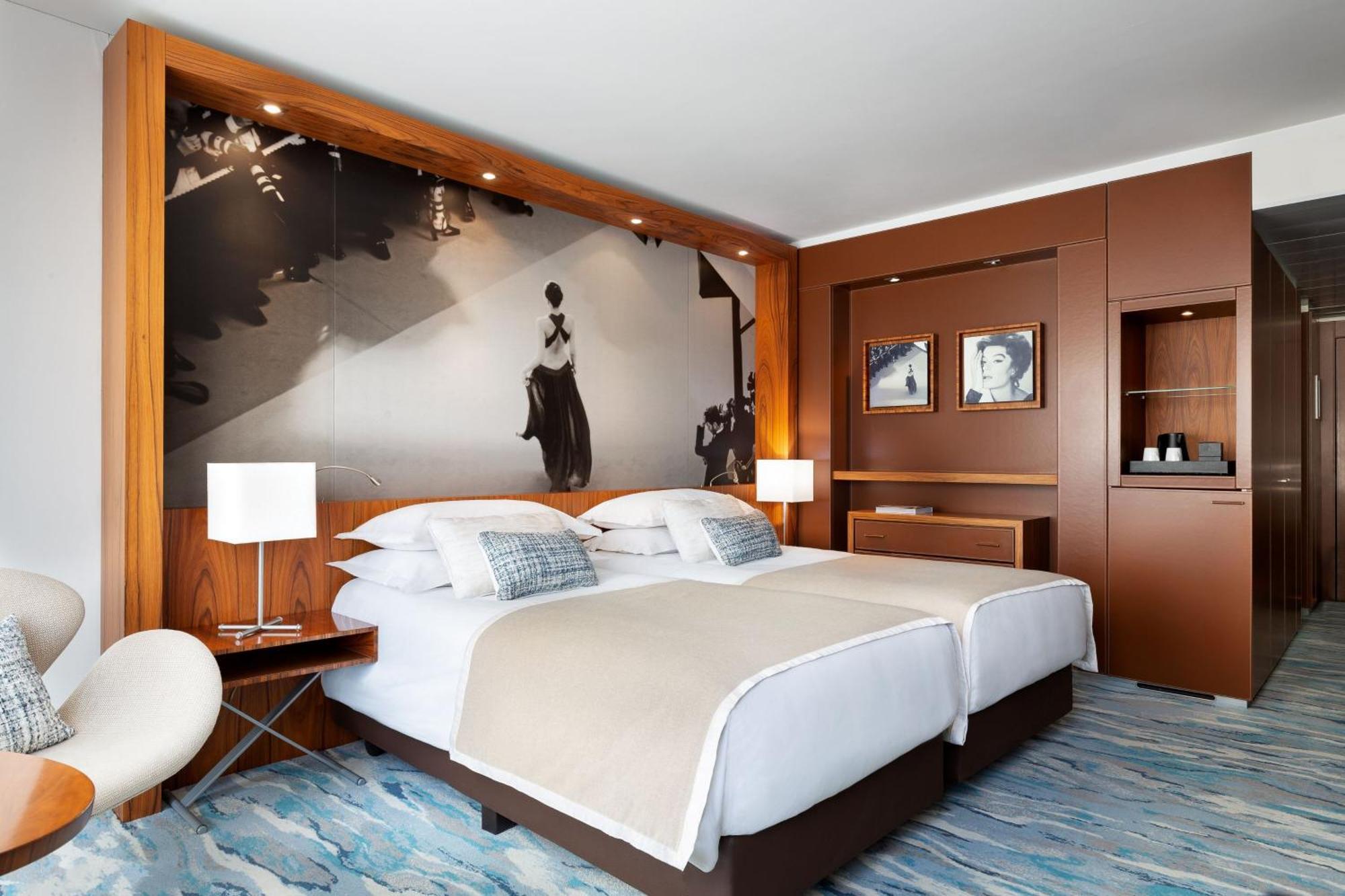Jw Marriott Hotel 5*